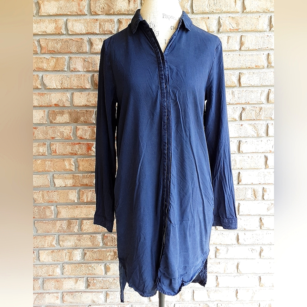 Bella Dahl Navy Button Front Long Sleeve Shirt Dress.